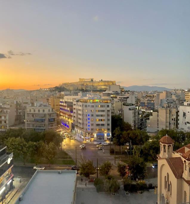 Luxury Studio With Unique View Of The Acropolis Athena Bagian luar foto